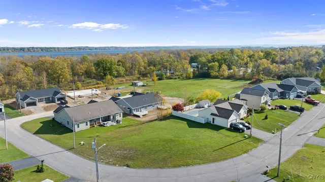 $64,900 | 116 Brantford Path, Geddes, NY 13209