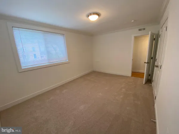 $1,550 | 2838 Hartford Street Southeast, Unit 304, Washington, DC 20020