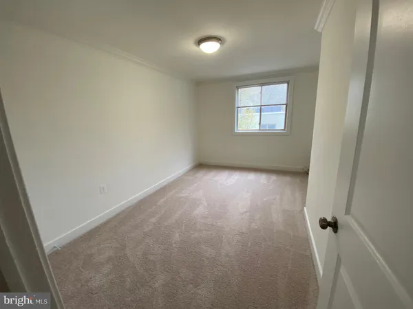 $1,550 | 2838 Hartford Street Southeast, Unit 304, Washington, DC 20020
