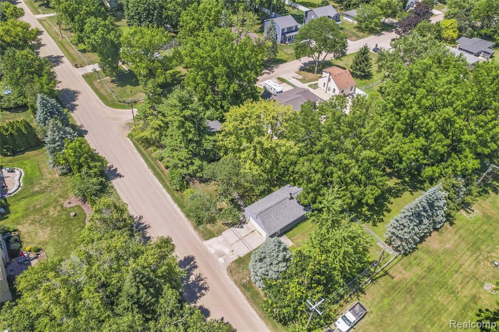 3257 St Clair Drive Rochester, MI 48309 - Photo 37 of 43