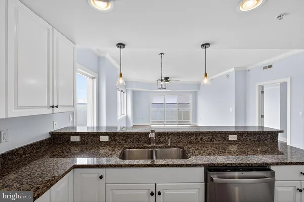 $700,000 | 4601 Coastal Highway, Unit 504, Ocean City, MD 21842