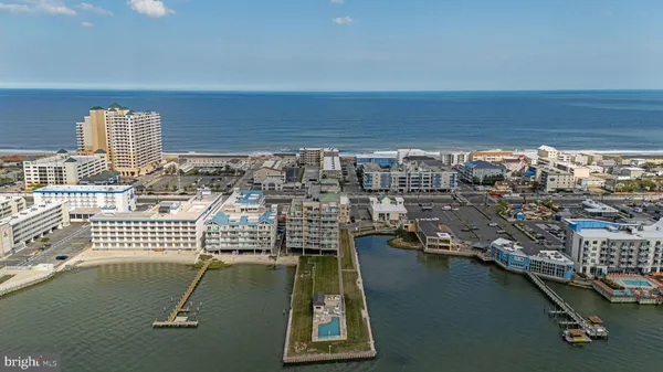 $700,000 | 4601 Coastal Highway, Unit 504, Ocean City, MD 21842