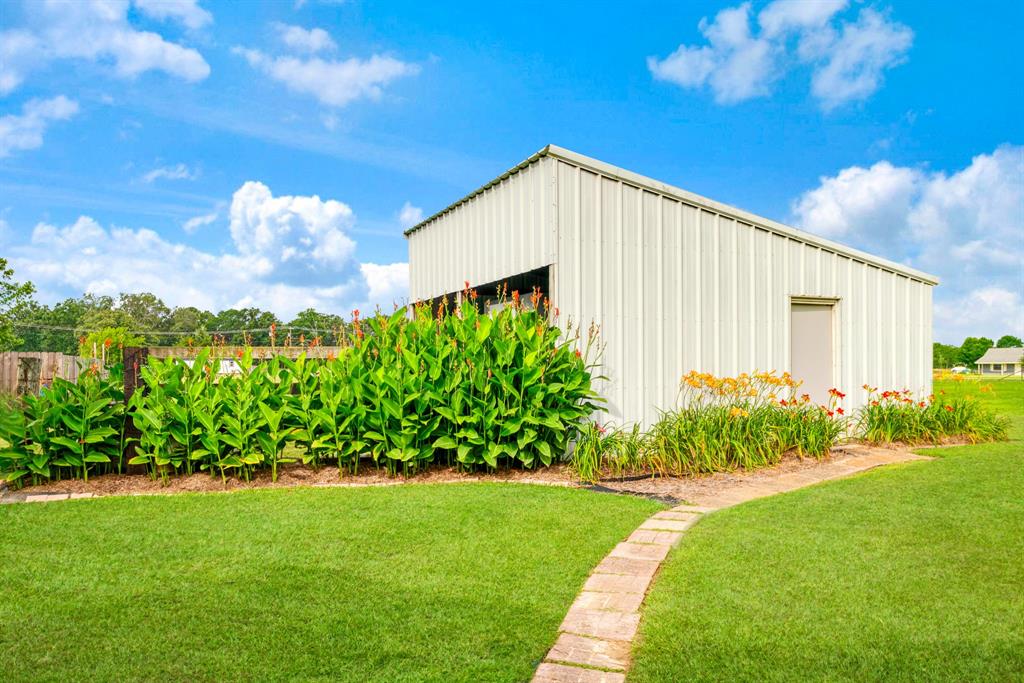 146 County Road Powderly, TX 75473 - Photo 33 of 40