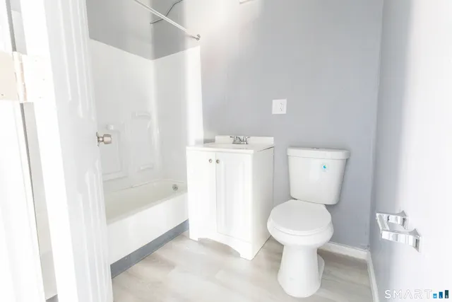 $1,550 | 132 Beaver Street, New Britain, CT 06051