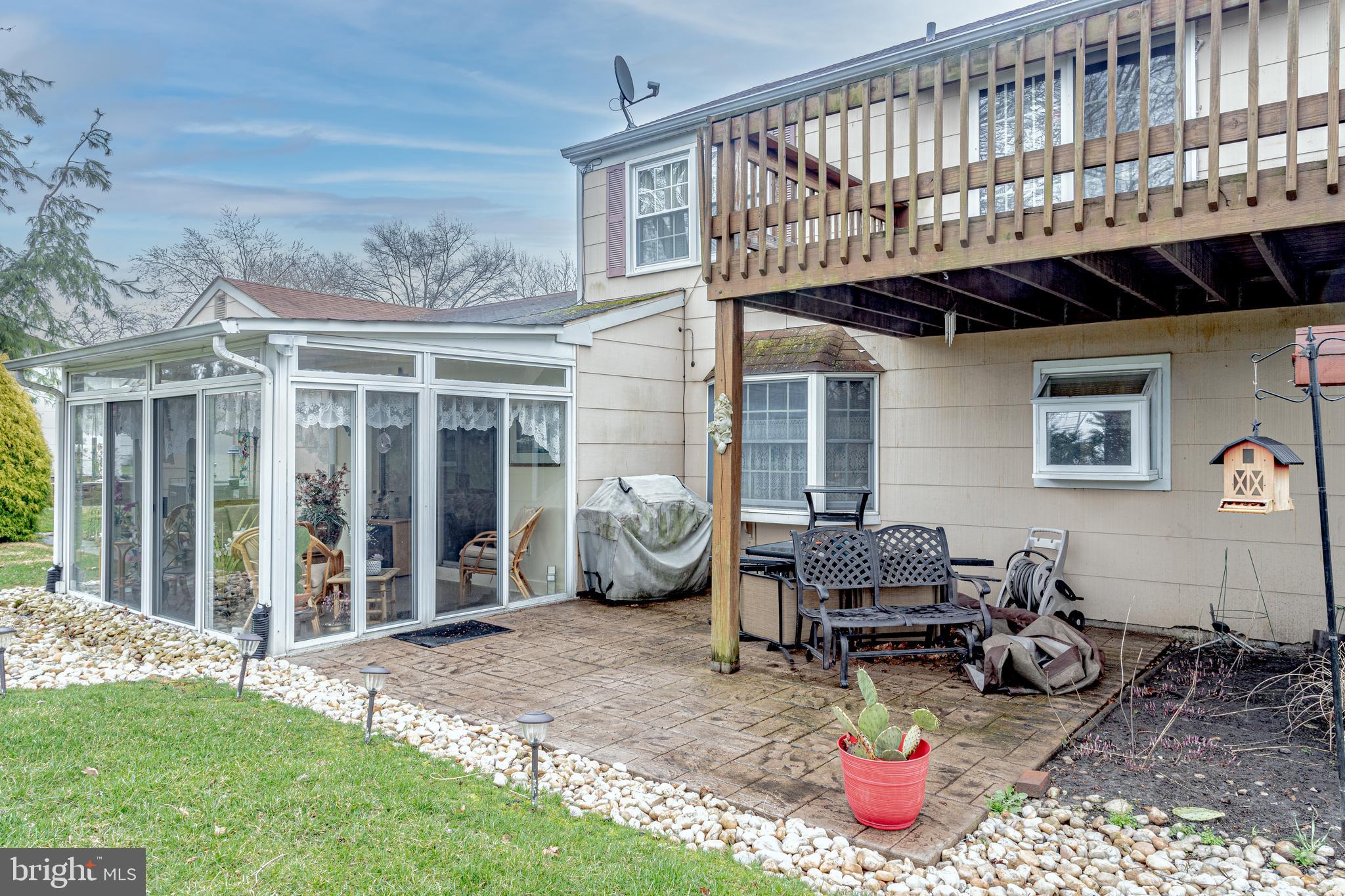 147 Country Club Road Willingboro, NJ 08046 - Photo 3 of 31 Gallery Image 3
