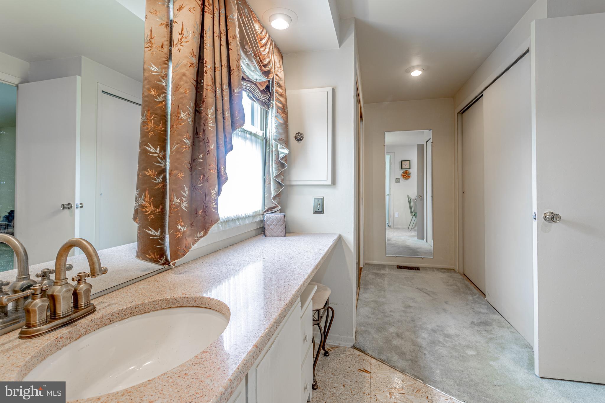 147 Country Club Road Willingboro, NJ 08046 - Photo 21 of 31 Gallery Image 21