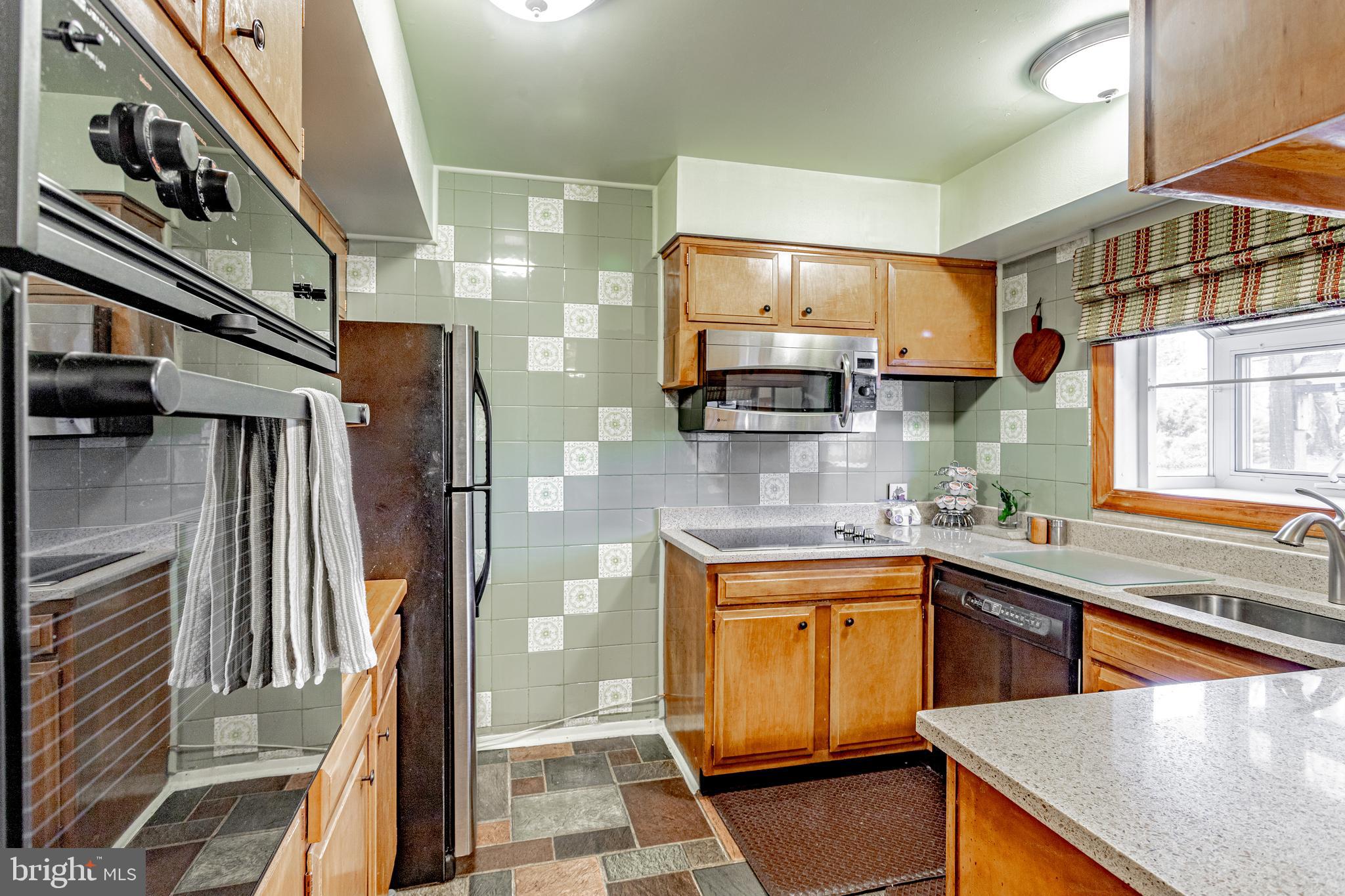 147 Country Club Road Willingboro, NJ 08046 - Photo 27 of 31 Gallery Image 27