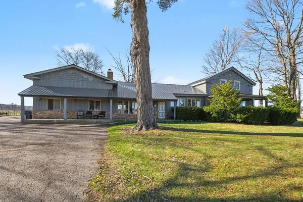 $395,000 | 59379 Territorial Road, Decatur, MI 49045