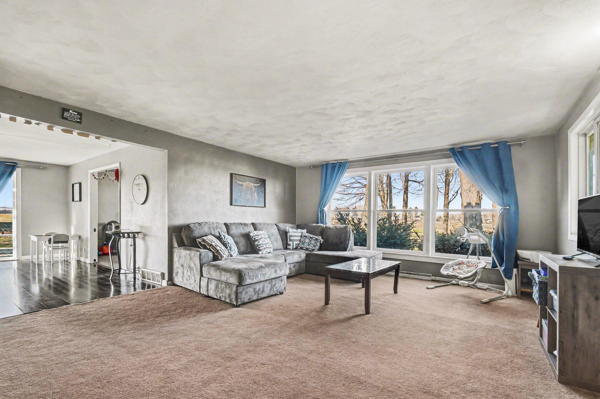 59379 Territorial Road Decatur, MI 49045 - Photo 13 of 30 004_file_2304