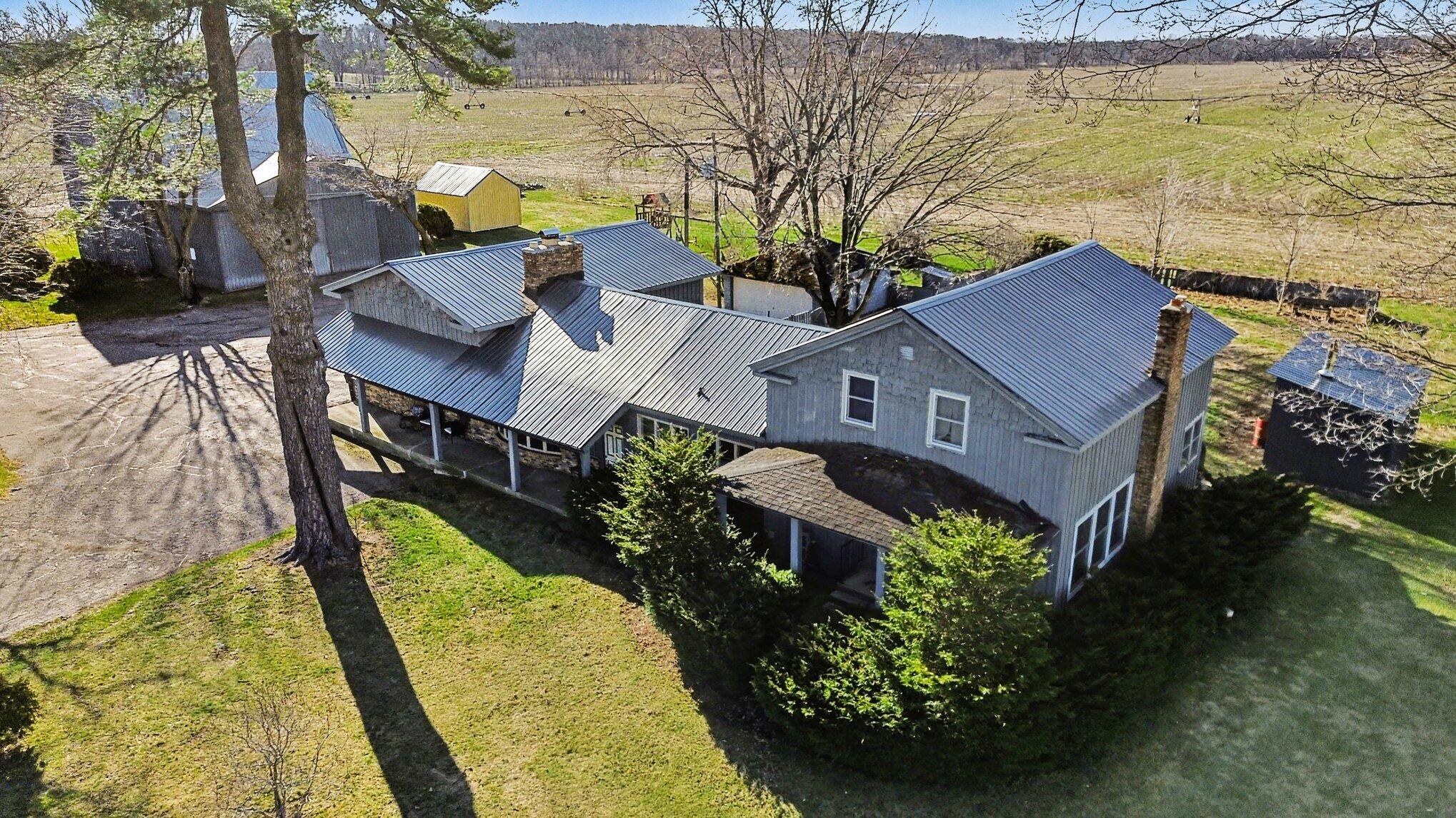 59379 Territorial Road Decatur, MI 49045 - Photo 26 of 30 026_file_9065