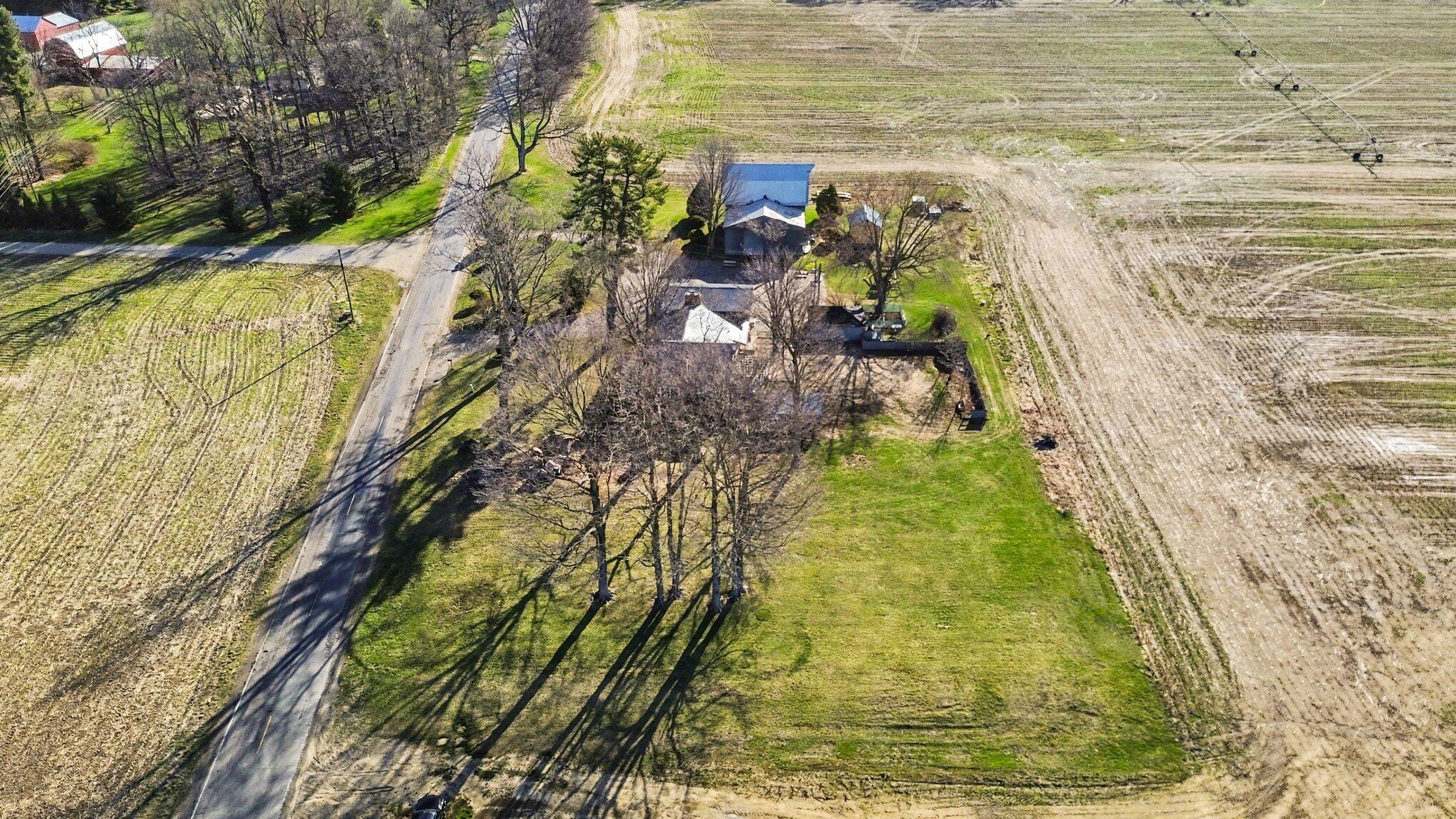 59379 Territorial Road Decatur, MI 49045 - Photo 30 of 30 028_file_3875