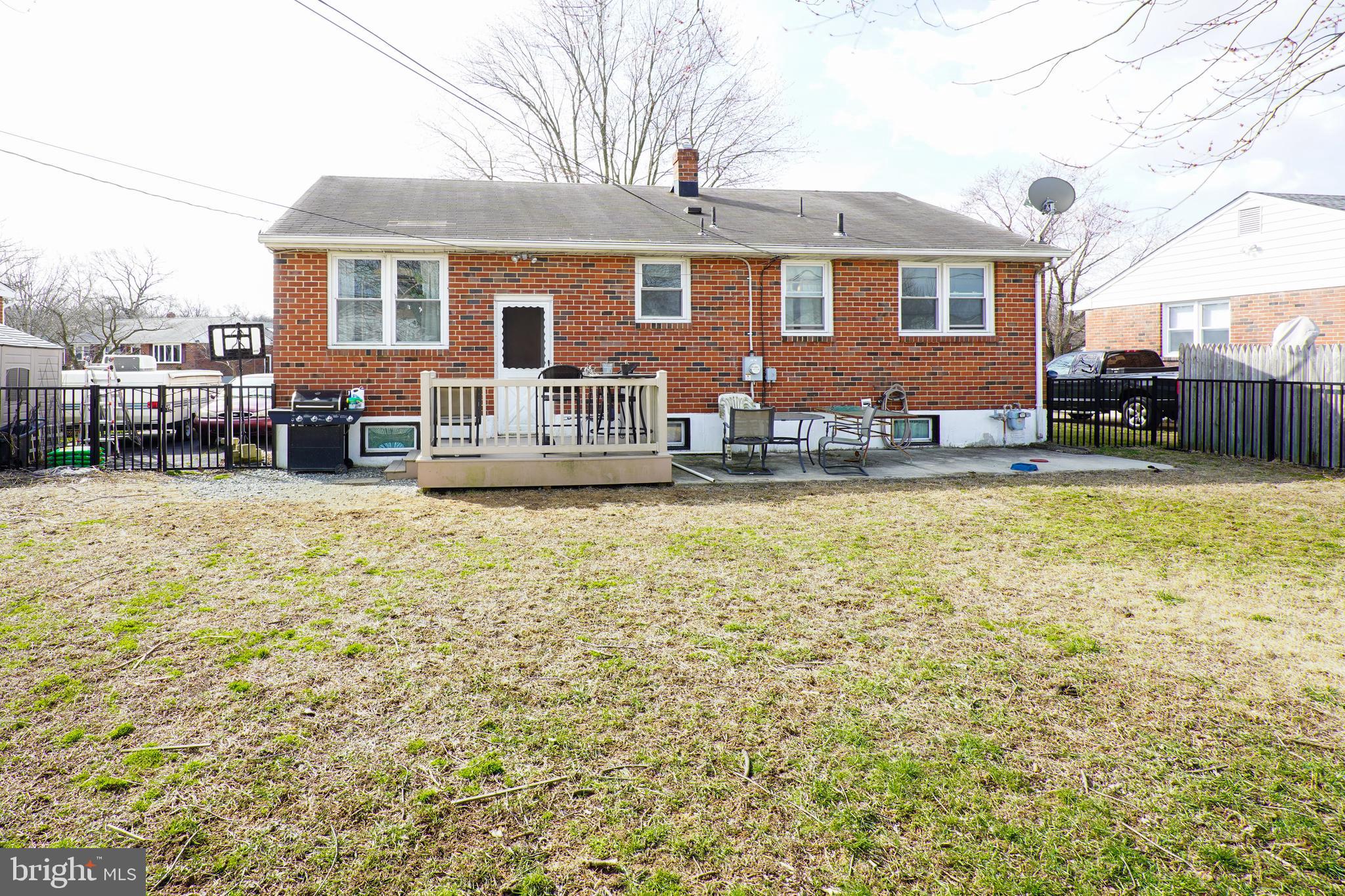 1136 Musket Road Newark, DE 19713 - Photo 15 of 16 a view of a house with swimming pool and sitting area