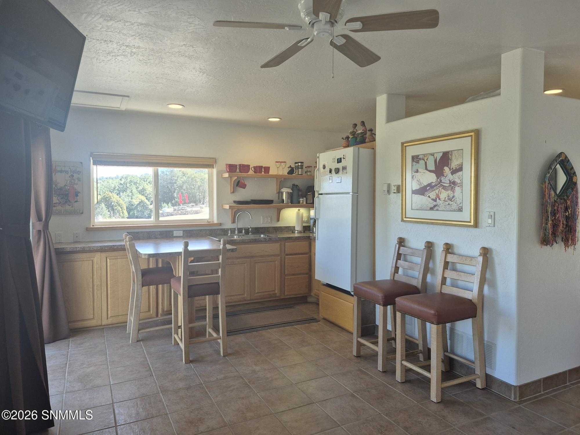 104 Georgetown Road Hanover, NM 88041 - Photo 51 of 90 kitchen dining