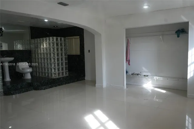 a view of a walk in closet