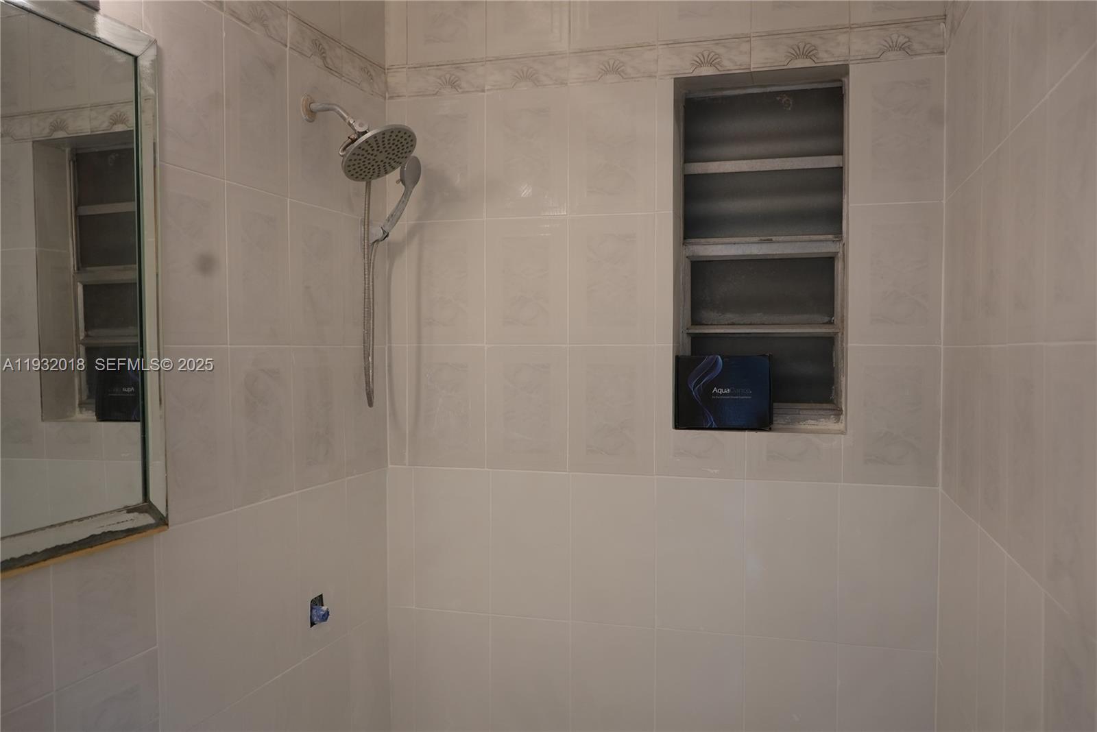 3285 Northwest 97th Street Miami, FL 33147 - Photo 17 of 44