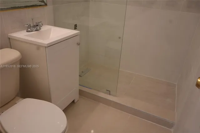 $4,500 | 3285 Northwest 97th Street, Miami, FL 33147