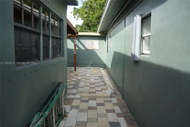 $4,500 | 3285 Northwest 97th Street, Miami, FL 33147