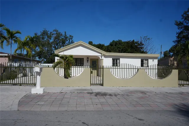 $4,500 | 3285 Northwest 97th Street, Miami, FL 33147