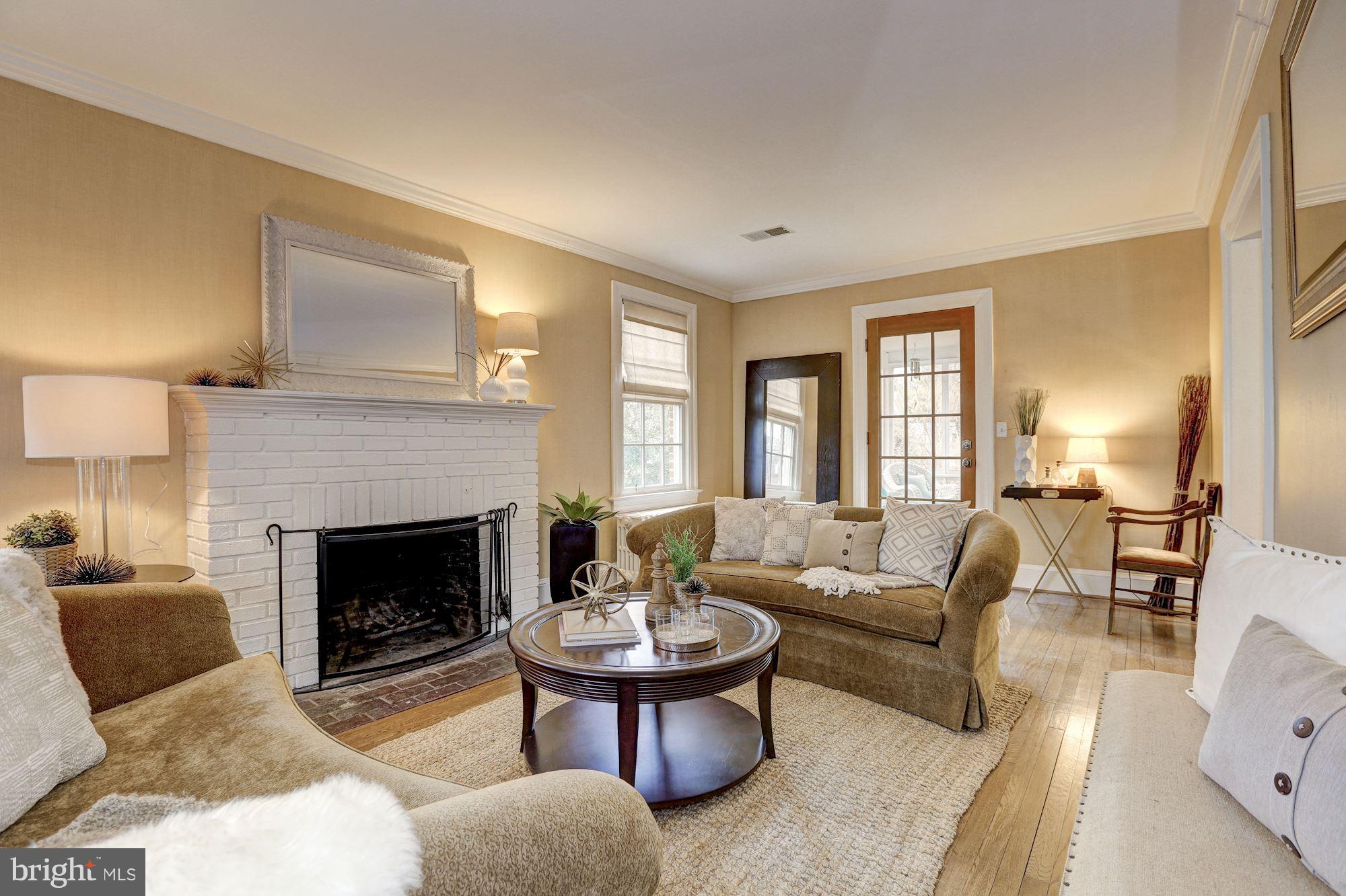 5615 Greentree Road Bethesda, MD 20817 - Photo 1 of 30 Welcome to 5615 Greentree!