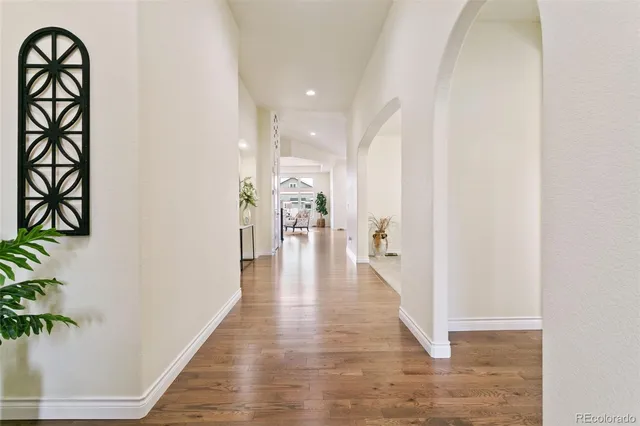 a view of livingroom with furniture and windows