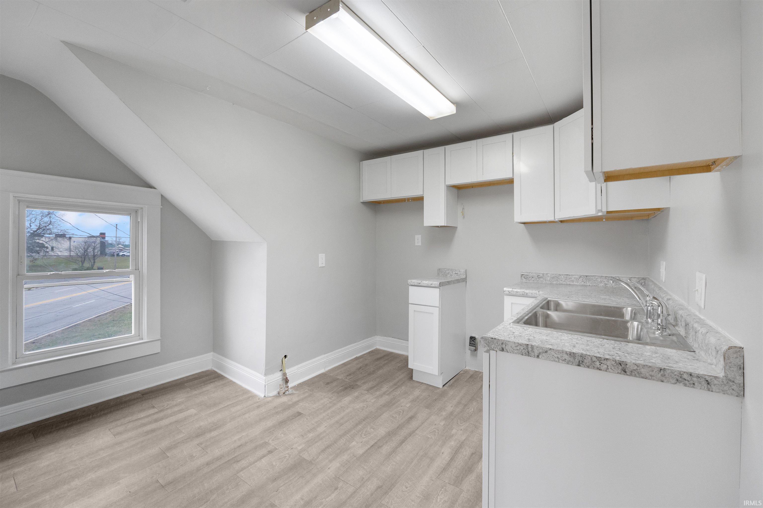 3930 North Clinton Street Fort Wayne, IN 46805 - Photo 11 of 15