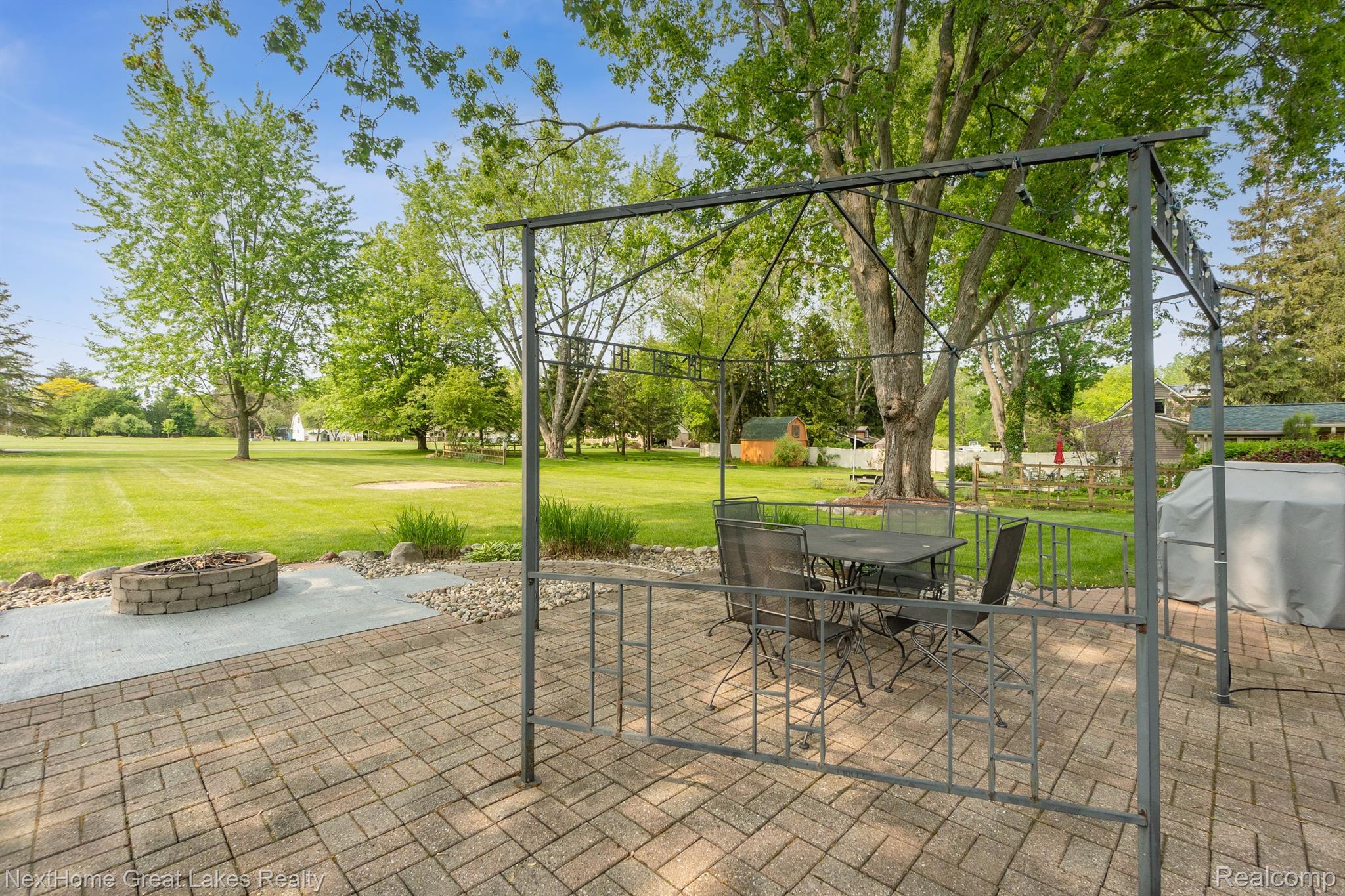 2141 Reid Road Flint, MI 48507 - Photo 32 of 40