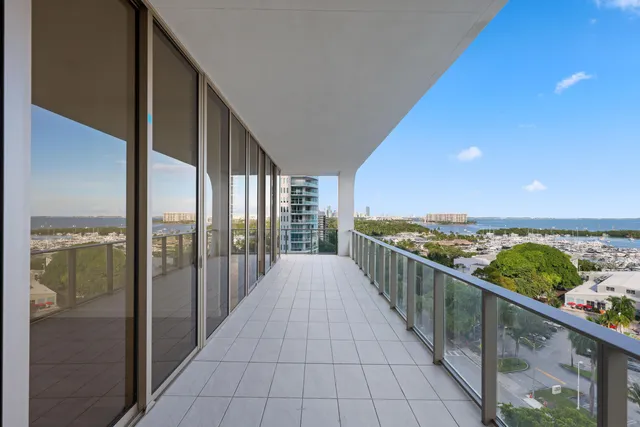 $6,500,000 | 2655 South Bayshore Drive, Unit 902, Miami, FL 33133