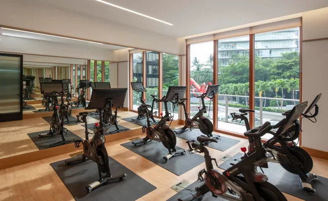 $6,500,000 | 2655 South Bayshore Drive, Unit 902, Miami, FL 33133