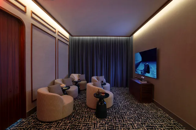 $6,500,000 | 2655 South Bayshore Drive, Unit 902, Miami, FL 33133