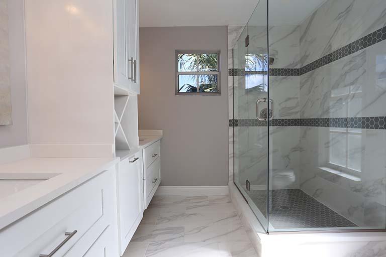 300 Southwest 8th Street, Unit 20 Boca Raton, FL 33432 - Photo 12 of 16 IMG_8374 MASTER BATH