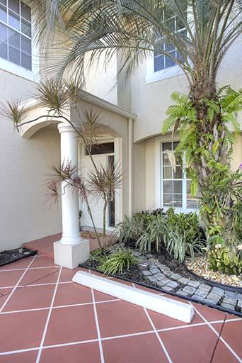 300 Southwest 8th Street, Unit 20 Boca Raton, FL 33432 - Photo 3 of 16 IMG_8463_4_5 (1) FRONT DOOR