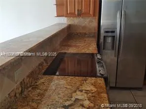 $2,000 | 13499 Biscayne Boulevard, Unit 506, North Miami, FL 33181