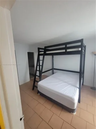 $2,000 | 13499 Biscayne Boulevard, Unit 506, North Miami, FL 33181