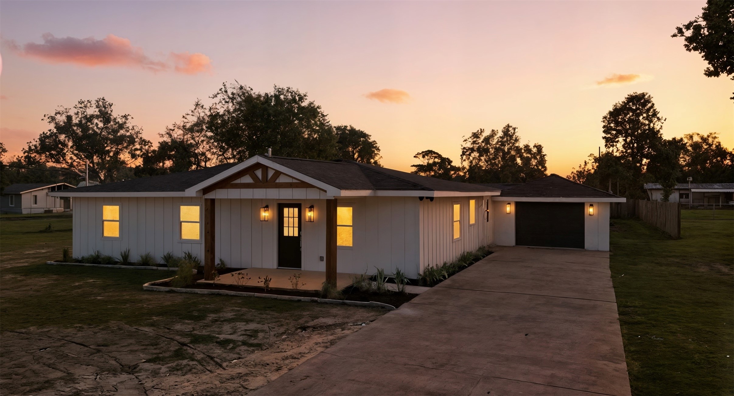 10036 Tri City Beach Road Baytown, TX 77523 - Photo 3 of 32