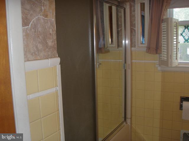 108 Clearview Road Hanover, PA 17331 - Photo 16 of 26 Gallery Image 16
