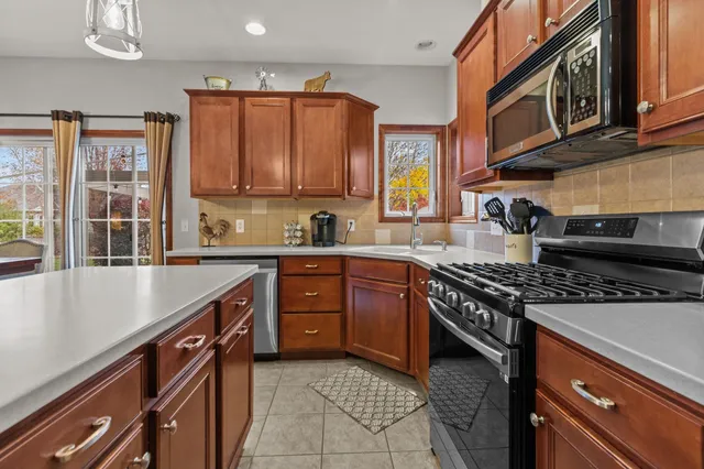 $465,000 | 4027 East Glory Lane, Appleton, WI 54913