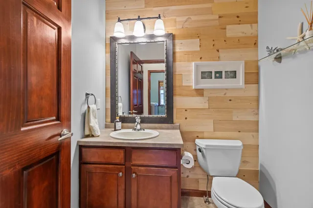 $465,000 | 4027 East Glory Lane, Appleton, WI 54913