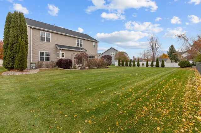 $465,000 | 4027 East Glory Lane, Appleton, WI 54913