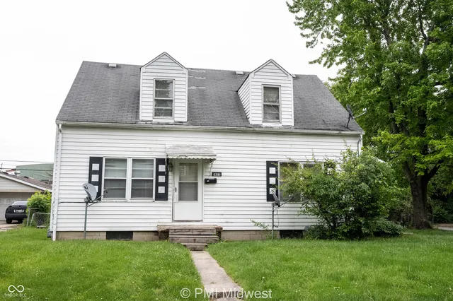 $990 | 1401 North Alton Avenue, Indianapolis, IN 46222