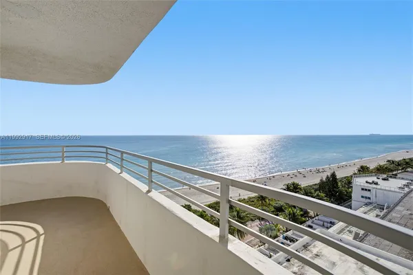 $5,500 | 5555 Collins Avenue, Unit 12N, Miami Beach, FL 33140
