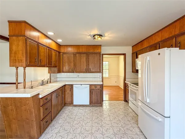 $295,900 | 487 Jackson Park Drive, Meadville, PA 16335