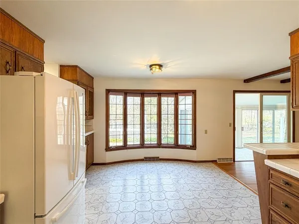 $295,900 | 487 Jackson Park Drive, Meadville, PA 16335