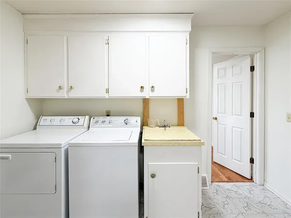 $295,900 | 487 Jackson Park Drive, Meadville, PA 16335