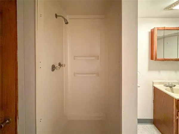 $295,900 | 487 Jackson Park Drive, Meadville, PA 16335