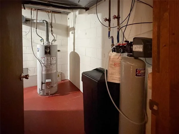 $295,900 | 487 Jackson Park Drive, Meadville, PA 16335