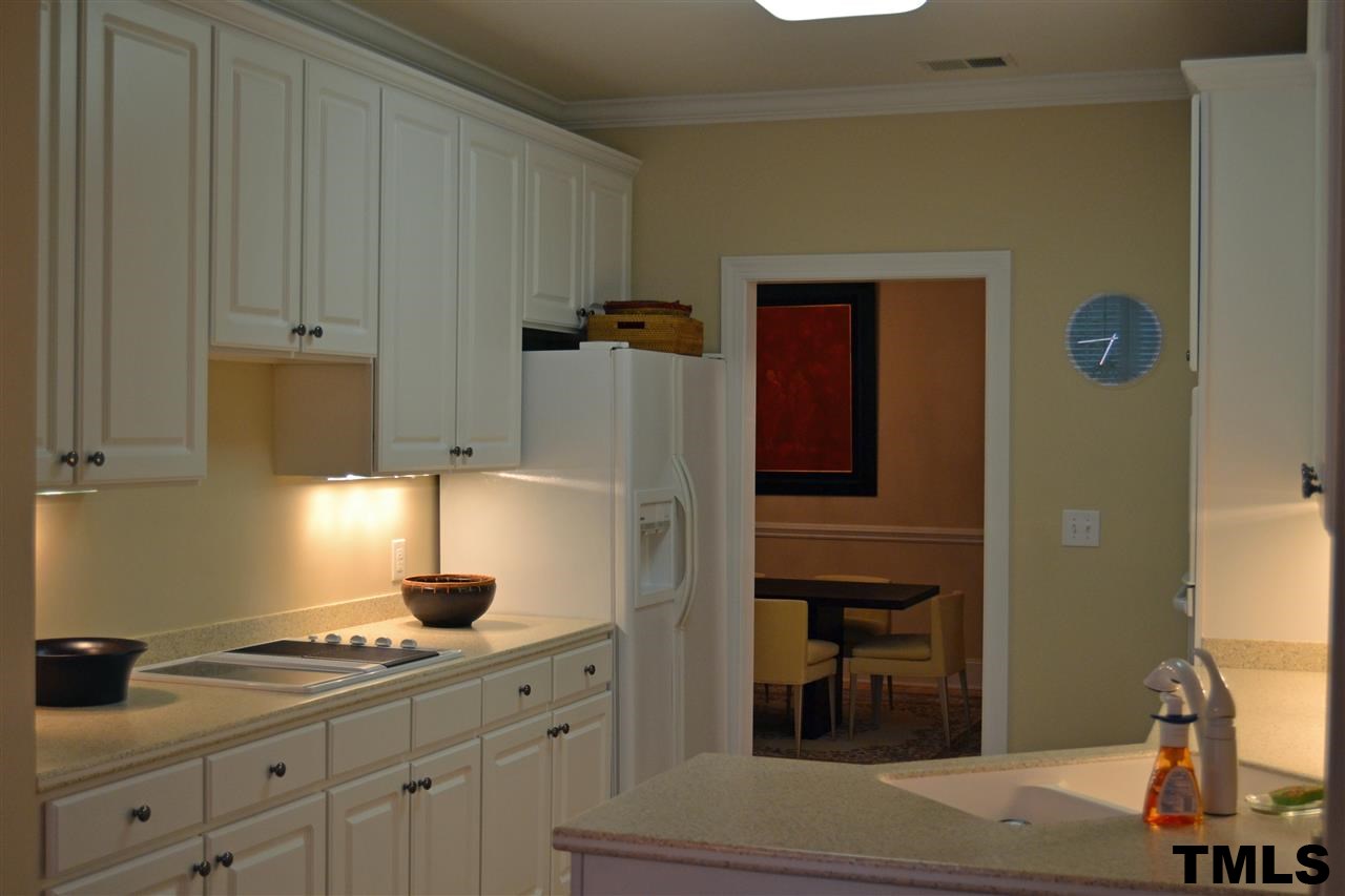 3701 Baron Cooper Pass, Unit 305 Raleigh, NC 27612 - Photo 3 of 21 Gallery Image 3