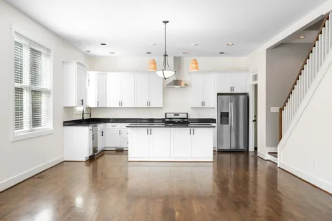 $569,500 | 2129 Wooddale Lane, Nashville, TN 37214