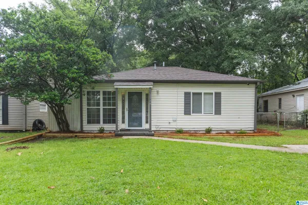 $90,000 | 1544 26th Avenue North, Bessemer, AL 35023