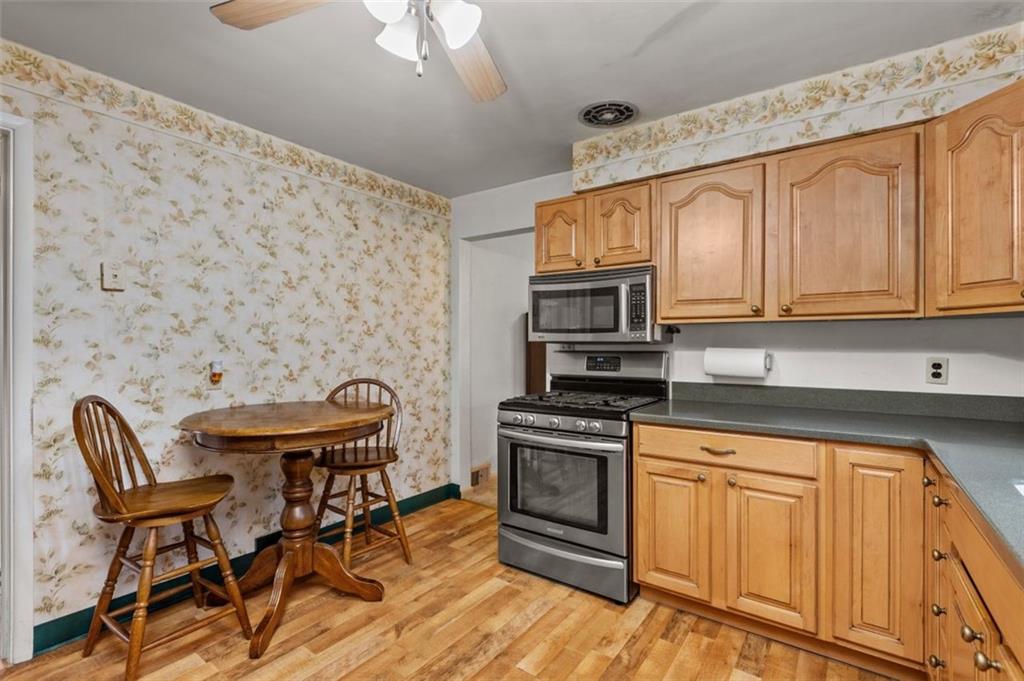 3323 Jackson Road Gibsonia, PA 15044 - Photo 11 of 28 Gallery Image 11
