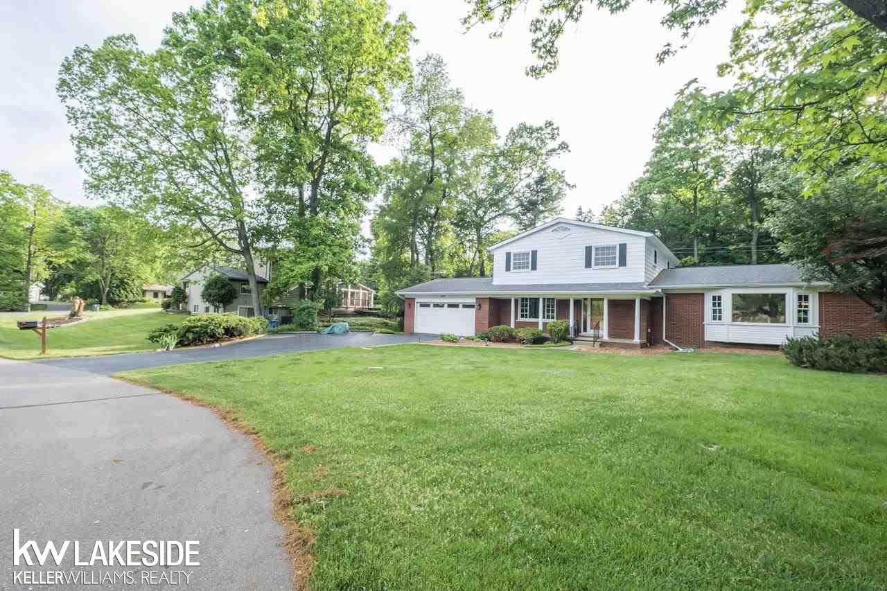 639 Alpine Court Rochester, MI 48309 - Photo 3 of 54 50076706-2.JPG